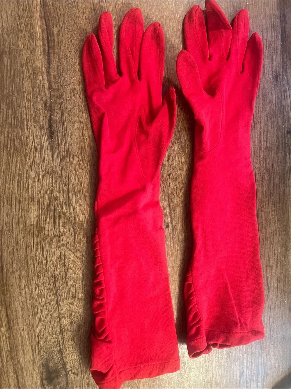 Rita Red Ruched Long Gloves